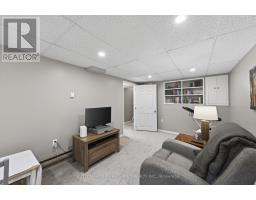 647 GLENGYLE CRESCENT - 28