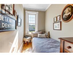 4378 MCGILLIVRAY DRIVE W - 12