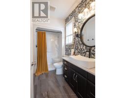 5 CONNOR AVENUE - 18