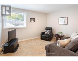 128 CLARENDON CRESCENT - 14