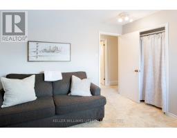 128 CLARENDON CRESCENT - 15