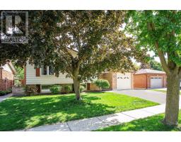 128 CLARENDON CRESCENT - 2