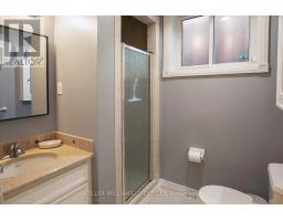 128 CLARENDON CRESCENT - 27