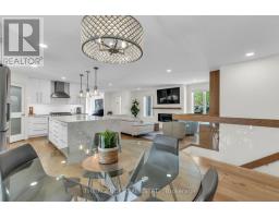 32 HUNT VILLAGE CRESCENT - 15