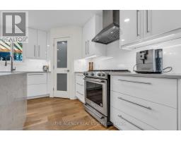 32 HUNT VILLAGE CRESCENT - 27