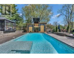 32 HUNT VILLAGE CRESCENT - 43