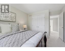 110 GREEN HEDGE LANE - 31
