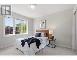 110 GREEN HEDGE LANE - 34