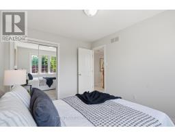 110 GREEN HEDGE LANE - 35