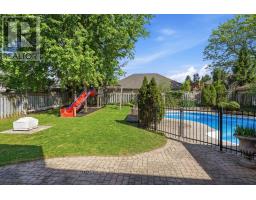 110 GREEN HEDGE LANE - 41