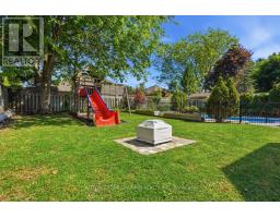 110 GREEN HEDGE LANE - 42