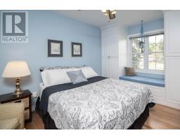 235 STANLEY STREET S - 14