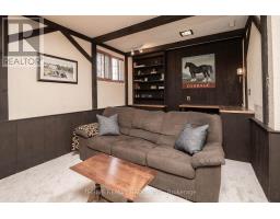235 STANLEY STREET S - 18