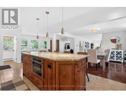 1505 STONEYBROOK CRESCENT - 13