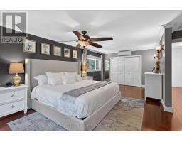 1505 STONEYBROOK CRESCENT - 17