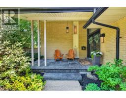 1505 STONEYBROOK CRESCENT - 4