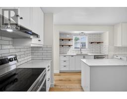 48 COTTONWOOD DRIVE - 10