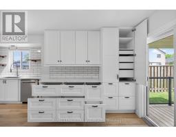 48 COTTONWOOD DRIVE - 16
