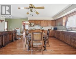 9022 IONA ROAD - 18