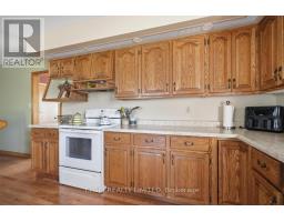 9022 IONA ROAD - 19