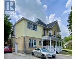 82 WELLINGTON STREET - 3