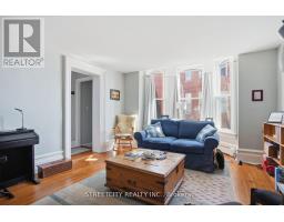 82 WELLINGTON STREET - 33