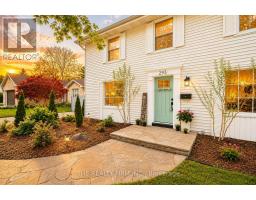 293 CARRIE STREET - 2