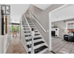 293 CARRIE STREET - 4
