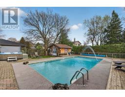 1093 VISCOUNT ROAD - 45
