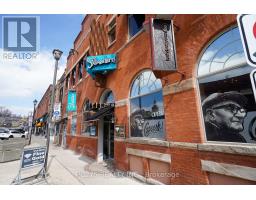 34 - 2 WILLOW STREET - 44