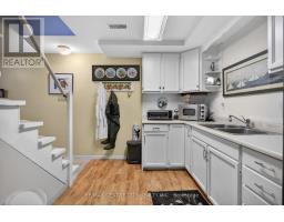 8982 YARMOUTH CENTRE ROAD - 30