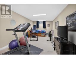 8982 YARMOUTH CENTRE ROAD - 37