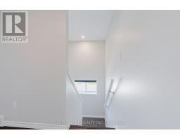 1 - 28 MINLER STREET - 38