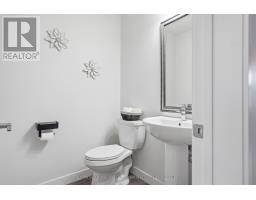 26 - 3380 SINGLETON AVENUE - 22