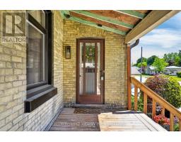 209 MARGARET STREET - 11