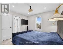 209 MARGARET STREET - 35