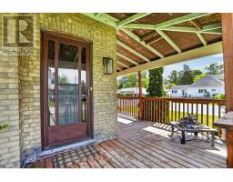 209 MARGARET STREET - 8