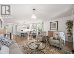 10 - 2080 BEAVERBROOK AVENUE - 18