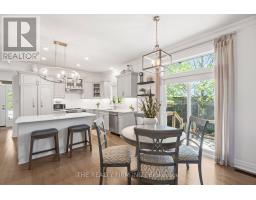 10 - 2080 BEAVERBROOK AVENUE - 19