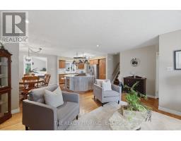 79 MENDIP CRESCENT - 10