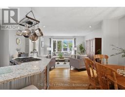 79 MENDIP CRESCENT - 13