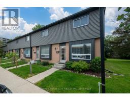 9 - 475 SANDRINGHAM CRESCENT - 1