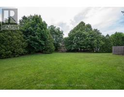 9 - 475 SANDRINGHAM CRESCENT - 30