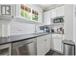 313 CROMWELL STREET - 15