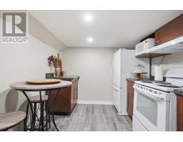 313 CROMWELL STREET - 36