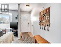 63 DUNDEE COURT - 3