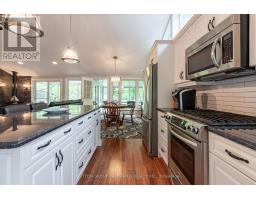 3270 COLIN STREET - 10