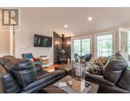 3270 COLIN STREET - 13