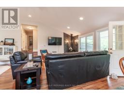 3270 COLIN STREET - 14