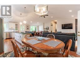 3270 COLIN STREET - 21